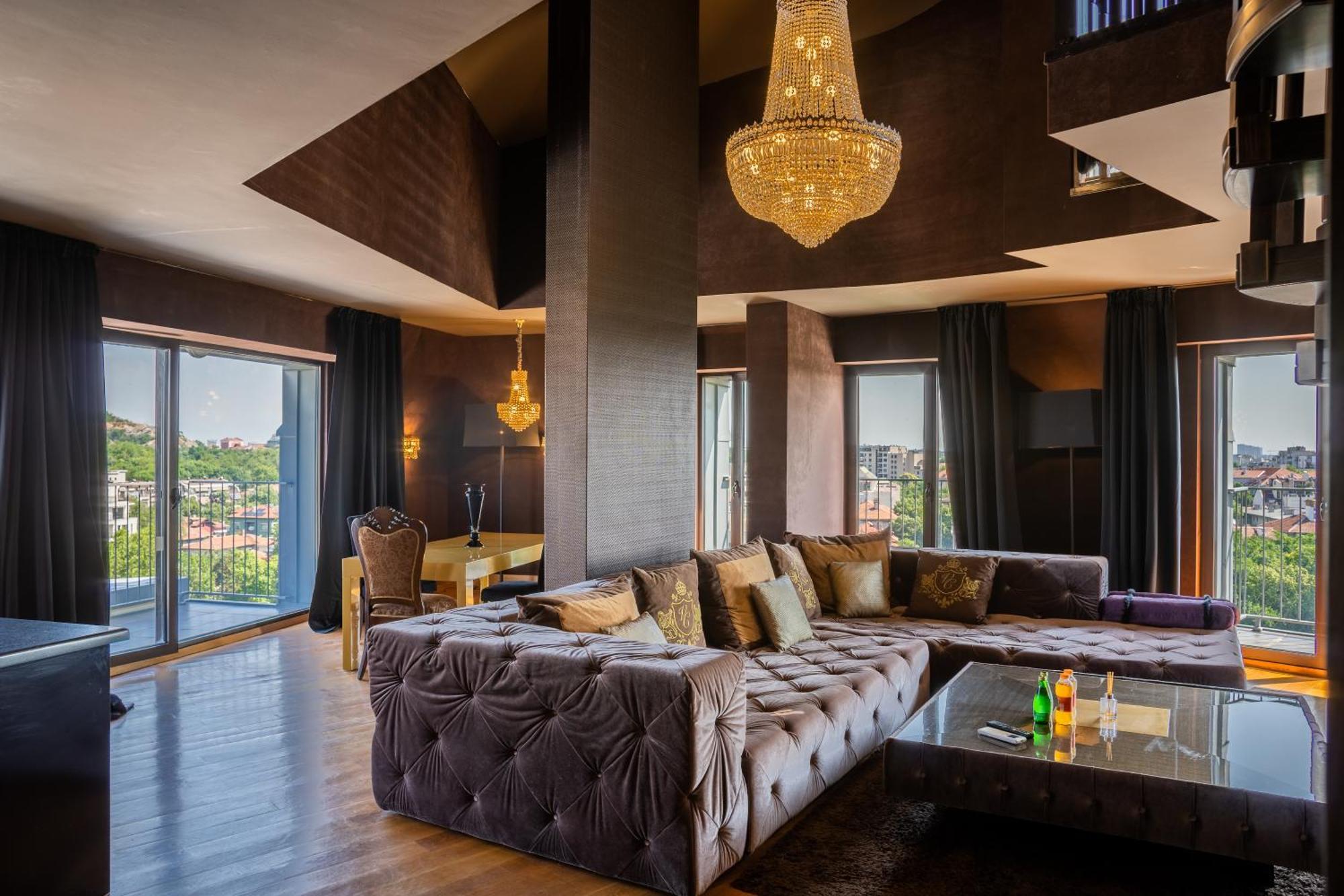 Capital City Center Apart Residence Plovdiv Exterior foto